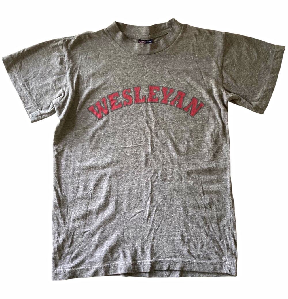 Vintage 80s 90s Wesleyan Connecticut College Athletic Gray T-Shirt Size S